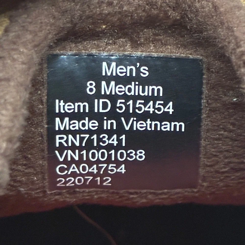 L.L. Bean no visible